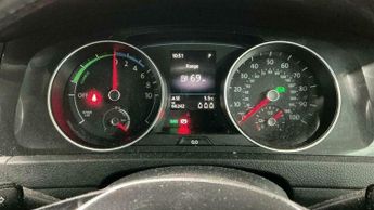 Volkswagen Golf 35.8kWh e-Golf Auto 5dr