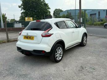 Nissan Juke 1.2 DIG-T N-Connecta Euro 6 (s/s) 5dr