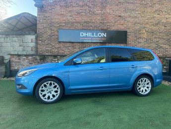 Ford Focus ZETEC 100PS