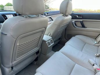 Subaru Outback RN AWD 1 OWNER FROM NEW FULL SUBARU MAIN DEALER SERVICE HISTORY 