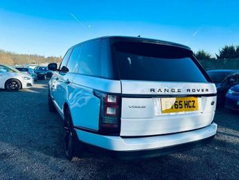Land Rover Range Rover 3.0 TD V6 Vogue Auto 4WD Euro 6 (s/s) 5dr
