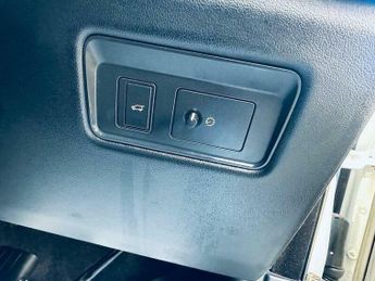 Land Rover Range Rover 3.0 TD V6 Vogue Auto 4WD Euro 6 (s/s) 5dr