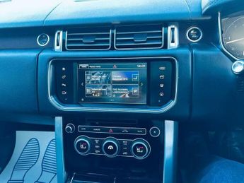 Land Rover Range Rover 3.0 TD V6 Vogue Auto 4WD Euro 6 (s/s) 5dr