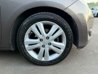Honda Jazz 1.4 i-VTEC EX CVT Euro 5 5dr