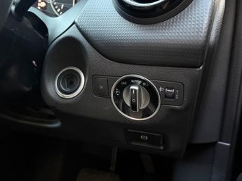 Mercedes A Class 1.8 A180 CDI BlueEfficiency SE 7G-DCT Euro 5 5dr 109BHP