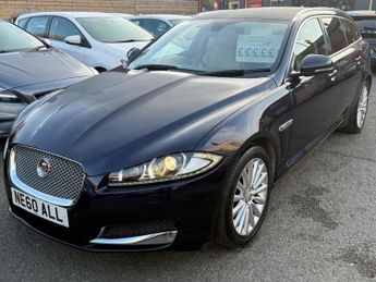 Jaguar XF 2.2d Luxury Sportbrake Auto 5dr 200BHP