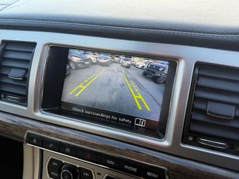 Jaguar XF 2.2d Luxury Sportbrake Auto 5dr 200BHP