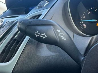Ford Focus 1.6 Zetec Powershift Euro 5 5dr