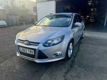Ford Focus 1.6 Zetec Powershift Euro 5 5dr