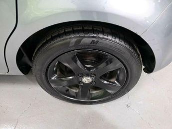 Vauxhall Corsa 1.2 16V SXi Euro 5 5dr (A/C)