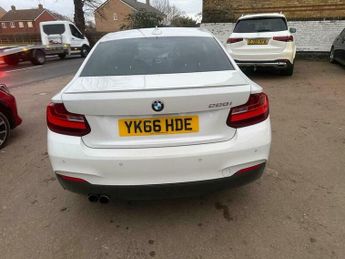 BMW 2 SERIES 2.0 220i M Sport Auto Euro 6 (s/s) 2dr