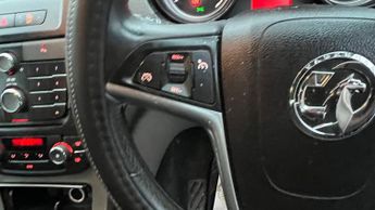 Vauxhall Insignia 2.0 CDTi ecoFLEX Exclusiv Hatchback 5dr Diesel Manual Euro 5 (s/