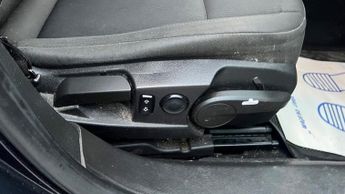 Vauxhall Insignia 2.0 CDTi ecoFLEX Exclusiv Hatchback 5dr Diesel Manual Euro 5 (s/