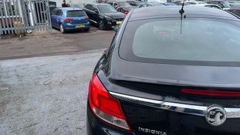 Vauxhall Insignia 2.0 CDTi ecoFLEX Exclusiv Hatchback 5dr Diesel Manual Euro 5 (s/