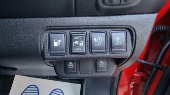 Nissan Leaf 24kWh Tekna Auto 5dr