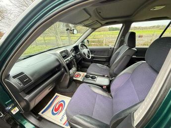 Honda CR-V 2.0 i-VTEC SE Sport 5dr