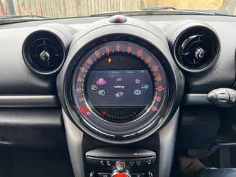 MINI Countryman COOPER D BUSINESS