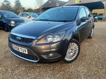 Ford Focus 1.6 Titanium 5dr