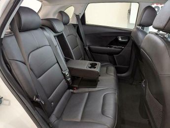 Kia Niro 1.6 GDi 3 DCT Euro 6 (s/s) 5dr