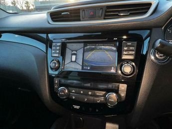 Nissan Qashqai 1.6 dCi Tekna XTRON 2WD Euro 6 (s/s) 5dr