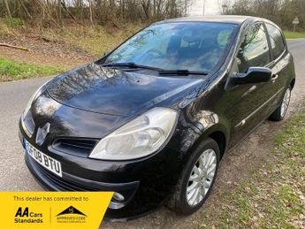 Renault Clio DYNAMIQUE 16V TURBO 1.2