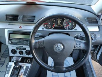 Volkswagen Passat HIGHLINE TDI DSG