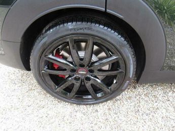 MINI Clubman 2.0 JOHN COOPER WORKS STEPTRONIC ALL4 EURO 6 ** VAT QUALIFYING *