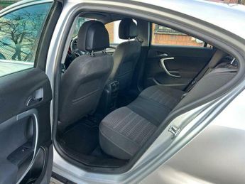 Vauxhall Insignia 2.0 CDTi SRi Auto Euro 5 5dr