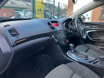 Vauxhall Insignia 2.0 CDTi SRi Auto Euro 5 5dr