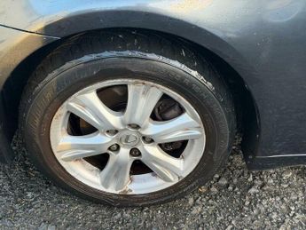 Lexus IS 2.2 220TD SE 4dr