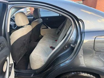 Lexus IS 2.2 220TD SE 4dr