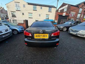 Lexus IS 2.2 220TD SE 4dr