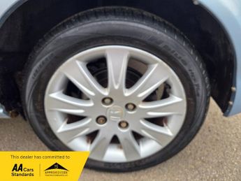 Honda Jazz 1.4 i-DSI SE Hatchback 5dr Petrol CVT-7 (139 g/km, 82 bhp)