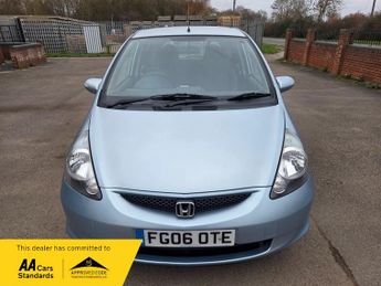 Honda Jazz 1.4 i-DSI SE Hatchback 5dr Petrol CVT-7 (139 g/km, 82 bhp)