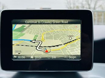 Mercedes SLR McLaren CLA 220 D 4MATIC AMG LINE