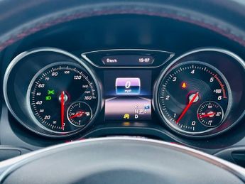 Mercedes CLA CLA 220 D 4MATIC AMG LINE