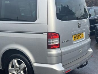 Volkswagen Caravelle 2.5 TDI Pure Drive Executive MPV 5dr Diesel Tiptronic Euro 4 (17
