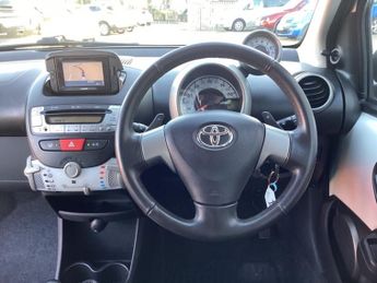 Toyota AYGO 1.0 VVT-i Move Hatchback 5dr Petrol MultiMode Euro 5 (68 ps)