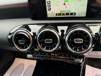Mercedes-Benz A Class 1.3 A250e 15.6kWh AMG Line 8G-DCT Euro 6 (s/s) 5dr