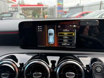 Mercedes-Benz A Class 1.3 A250e 15.6kWh AMG Line 8G-DCT Euro 6 (s/s) 5dr