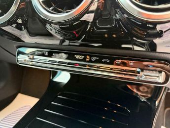 Mercedes-Benz A Class 1.3 A250e 15.6kWh AMG Line 8G-DCT Euro 6 (s/s) 5dr