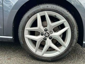 SEAT Ibiza 1.0 TSI FR DSG Euro 6 (s/s) 5dr