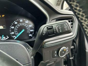 Ford Focus 2.0 EcoBlue Vignale Auto Euro 6 (s/s) 5dr