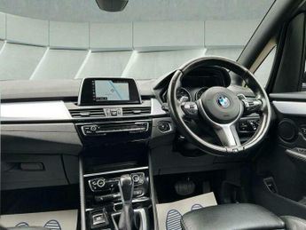 BMW 2 SERIES 2.0 220d M Sport Auto Euro 6 (s/s) 5dr