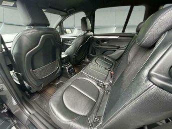 BMW 2 SERIES 2.0 220d M Sport Auto Euro 6 (s/s) 5dr