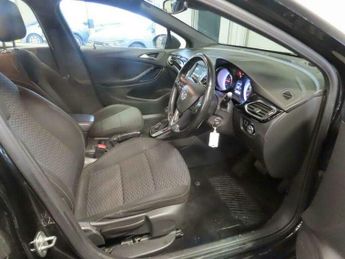 Vauxhall Astra 1.6 Astra SRI CDTI Auto 5dr
