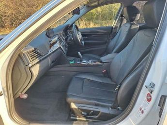 BMW 3 SERIES 2.0 320i Saloon 4dr Petrol AUTO ULEZ