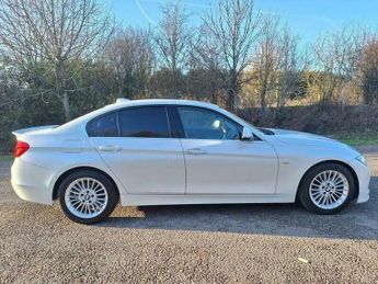BMW 3 SERIES 2.0 320i Saloon 4dr Petrol AUTO ULEZ