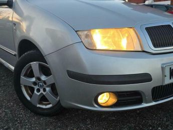 Skoda Fabia 1.4 16V Elegance 5dr