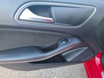 Mercedes-Benz A Class 2.1 A220 CDI AMG Sport 7G-DCT Euro 6 (s/s) 5dr